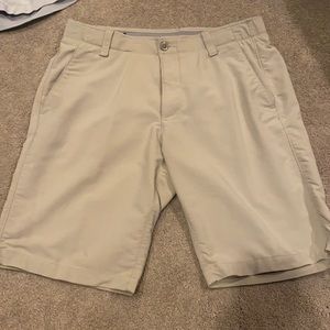 Khaki under armour golf shorts